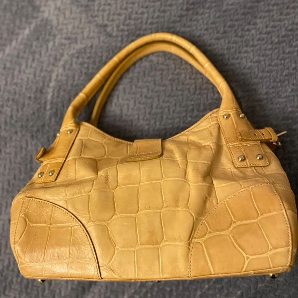 Dooney and Bourke Pocketbook - Picture 2 of 8